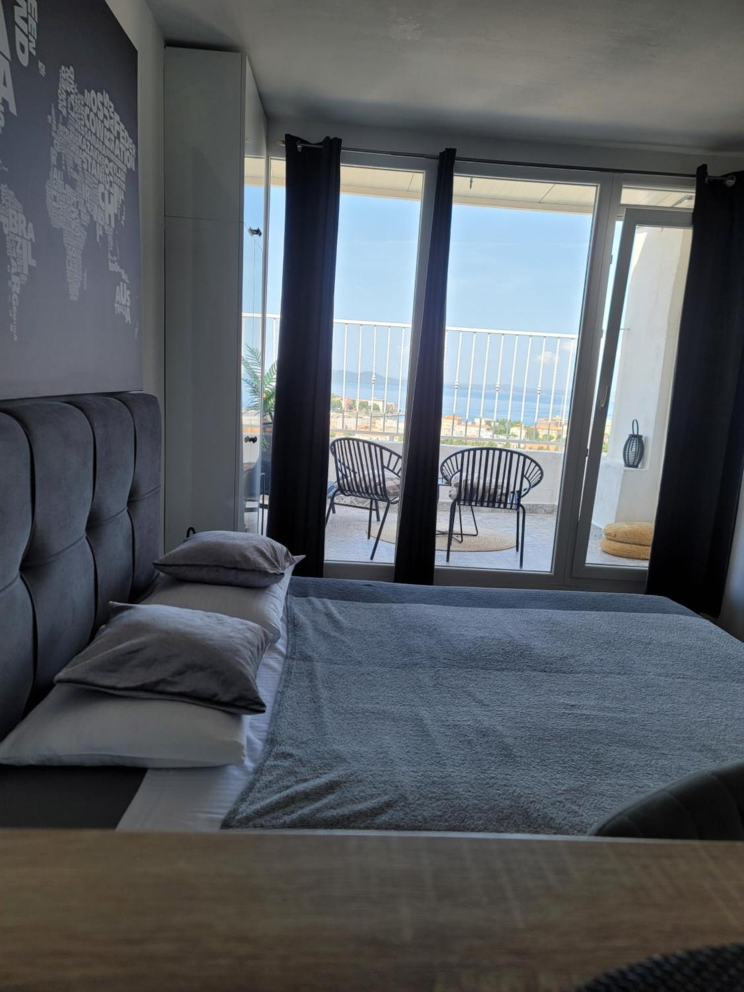 Studio Apartment Lanterna 扎达尔 外观 照片